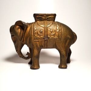 A.C. Williams Co.Antique Cast-iron Elephant Still Bank "Elephant with Howdah"